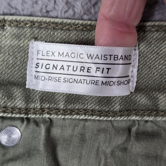 Lane Bryant Womens Shorts 14 Green Signature Fit Flex Magic Waistband Stretch - Picture 7 of 16